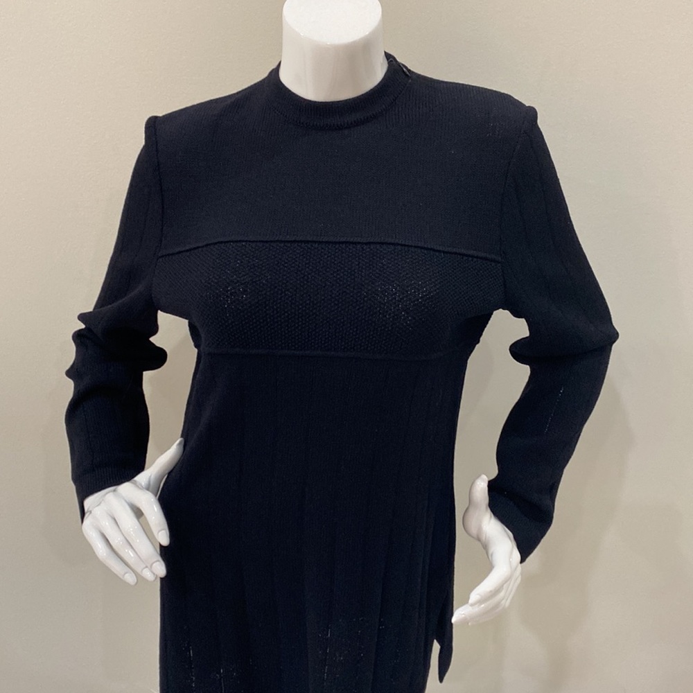 St. Jonh Basic: Pullover Sweater Size P - image 2